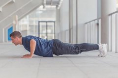 睾丸—边疼一边不疼是什么原因